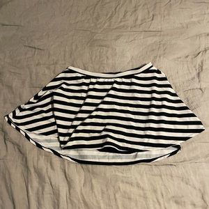 Torrid Bathing Suit Bottom Skirt Size 0 (L)